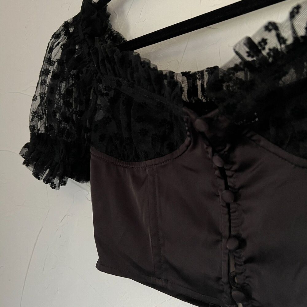 Whimsygoth Serpenti Black‎ Lace Puff Sleeve Crop Top Corset Style Size XS NWT
